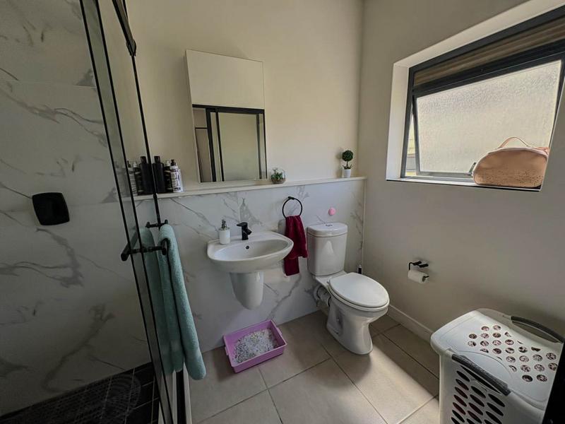 To Let 1 Bedroom Property for Rent in Richwood Western Cape